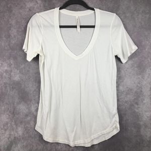 Aritzia The Group Babaton 3 Shirts Womens Small V Neck Short Sleeve Tops